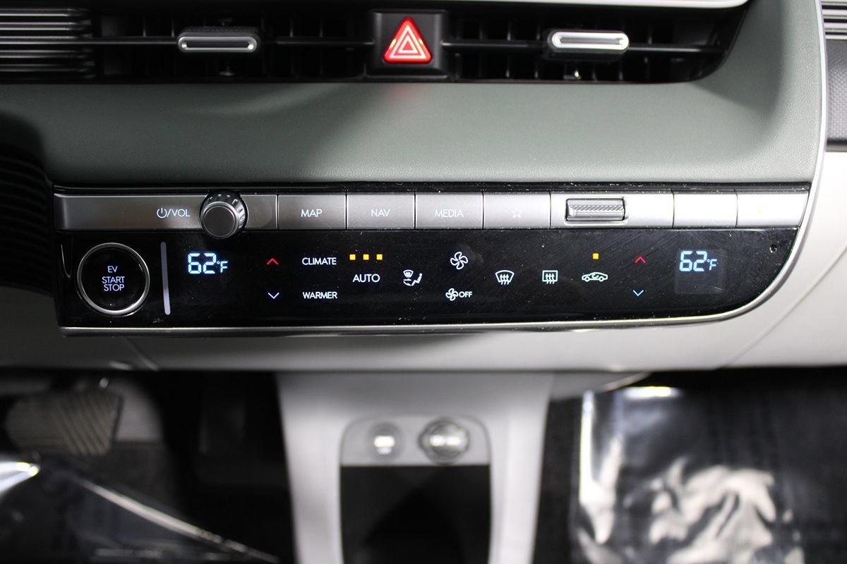 Used 2024 Hyundai Ioniq 5 Limited RWD image 16