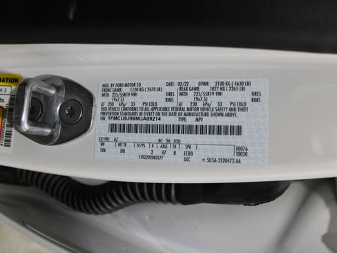 Used 2022 Ford Escape Titanium w/ Titanium Elite Package image 44