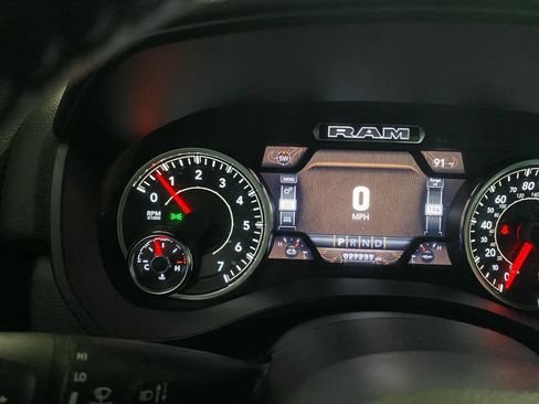 Used 2023 RAM 1500 Big Horn AWD/4WD image 18
