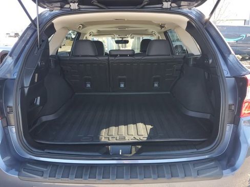 Used 2017 Subaru Outback 2.5i Limited image 13