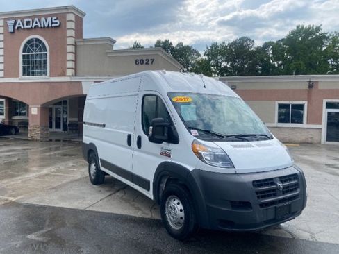 Used 2017 RAM ProMaster 2500 image 2