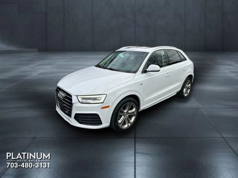 Used 2016 Audi Q3 2.0T Prestige w/ Prestige Package image 6