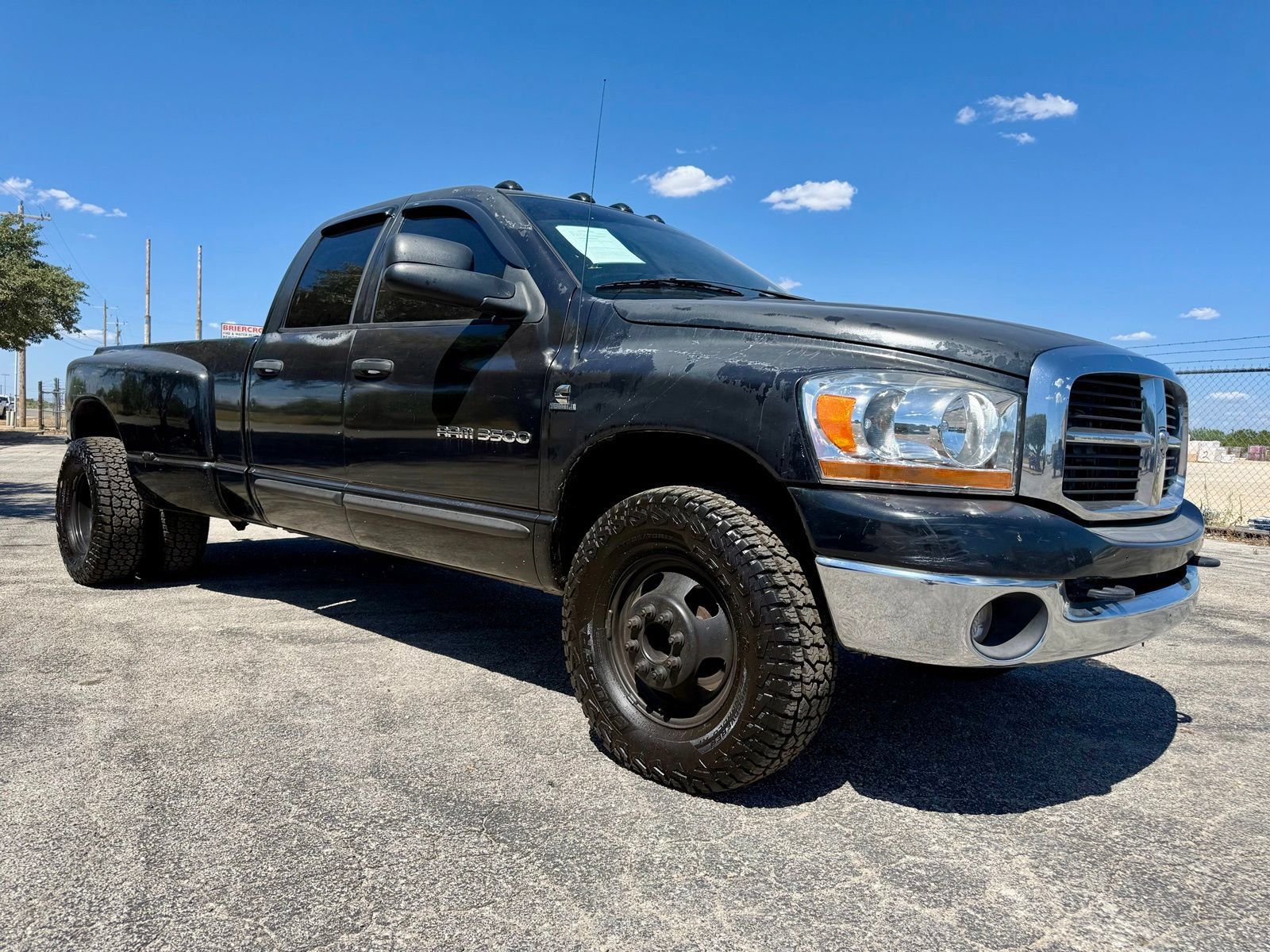 Used 2006 Dodge Ram 3500 Truck SLT RWD image 1
