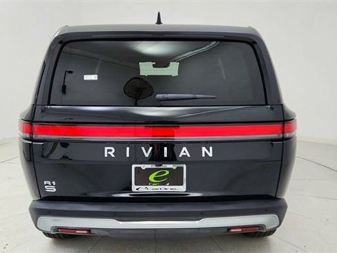 Used 2024 Rivian R1S Adventure image 5