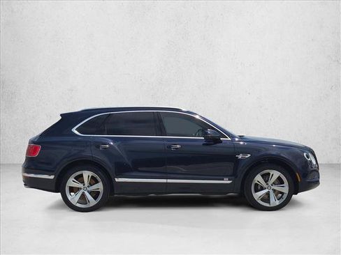 Used 2019 Bentley Bentayga AWD/4WD image 4
