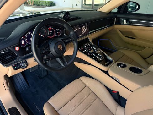 Used 2023 Porsche Panamera Platinum Edition RWD image 18
