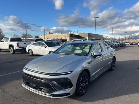 Used 2024 Hyundai Sonata SEL image 1