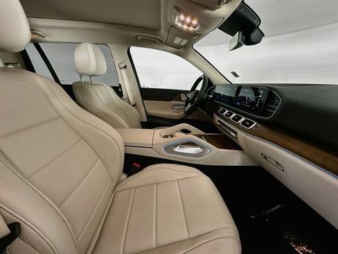 Certified 2023 Mercedes-Benz GLS 450 4MATIC image 30