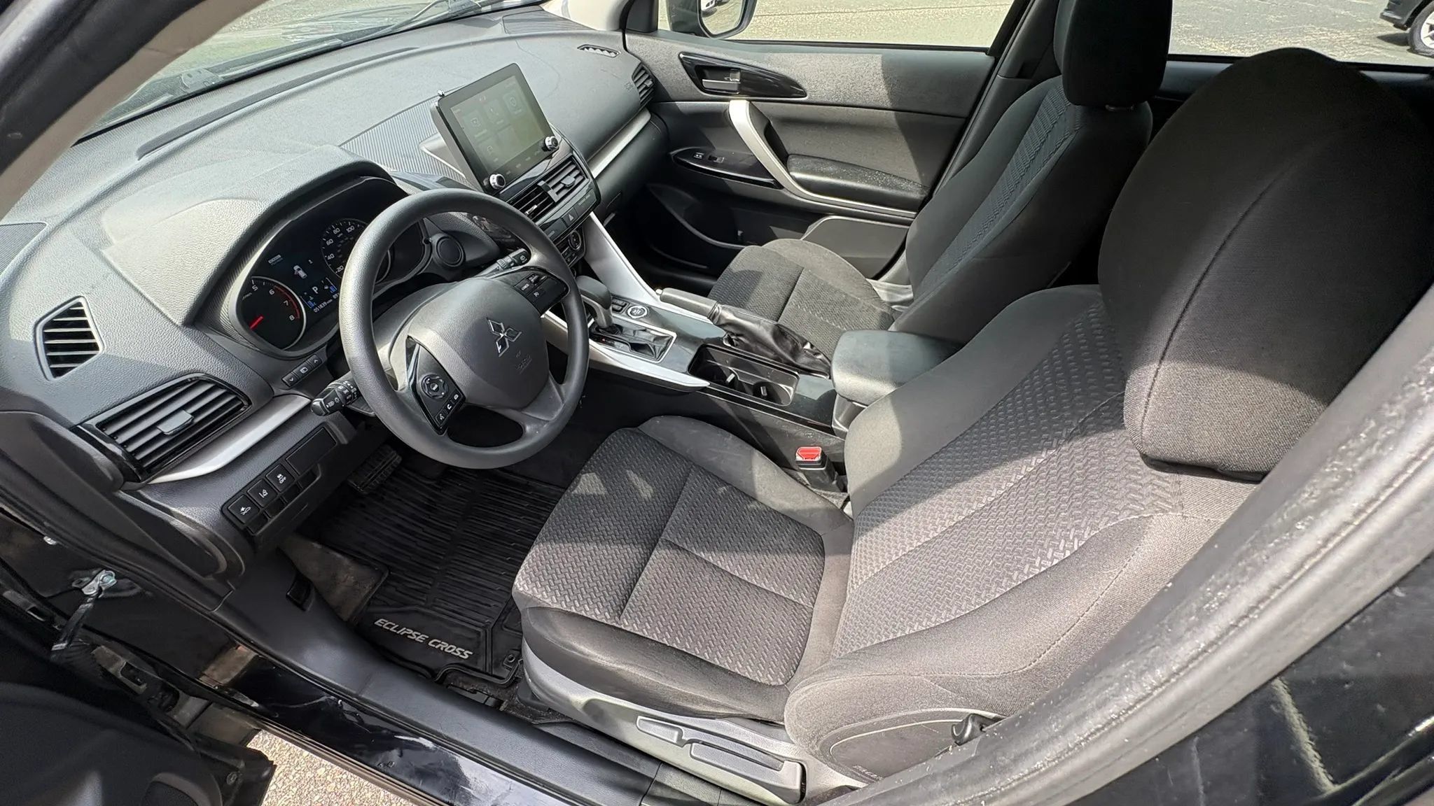 Used 2023 Mitsubishi Eclipse Cross LE AWD/4WD image 26