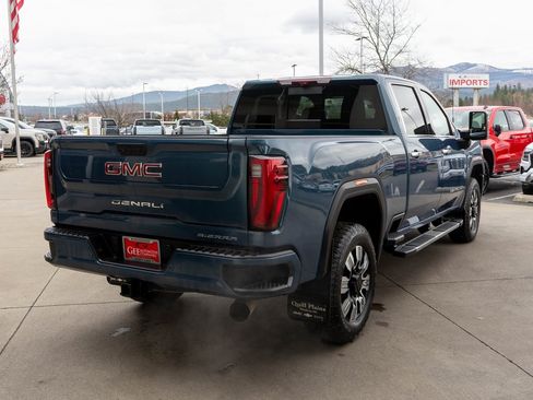 Used 2025 GMC Sierra 2500 Denali w/ Denali Reserve Package image 7