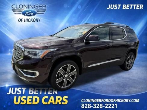 Used 2017 GMC Acadia Denali w/ Technology Package AWD/4WD image 1