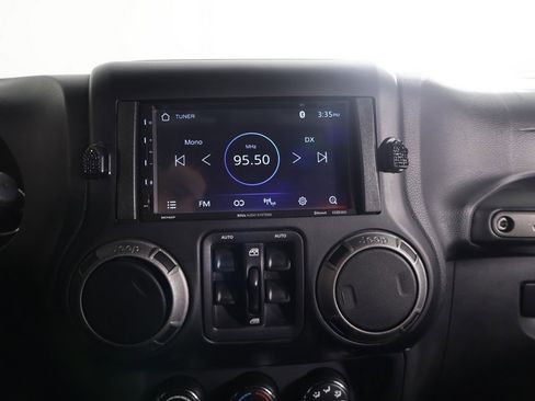 Used 2014 Jeep Wrangler Unlimited Sport w/ Quick Order Package 24S image 35