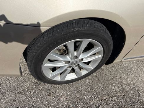 Used 2012 Lexus ES 350 FWD image 9