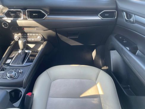Used 2021 MAZDA CX-5 Touring FWD image 22