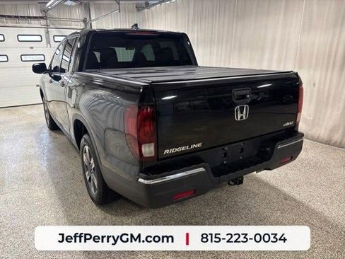 Used 2017 Honda Ridgeline RTL-T image 5