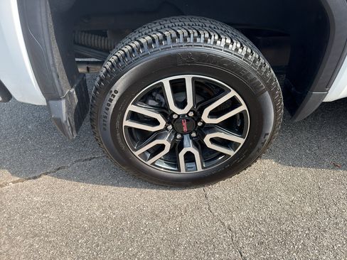 Used 2021 GMC Sierra 1500 AT4 AWD/4WD image 33