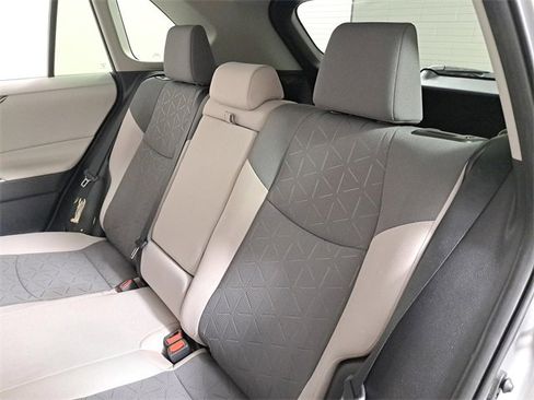 Used 2020 Toyota RAV4 XLE image 13