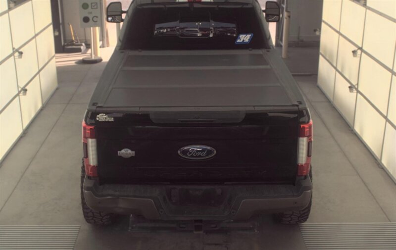 Used 2019 Ford F250 King Ranch w/ King Ranch Ultimate Package AWD/4WD image 4