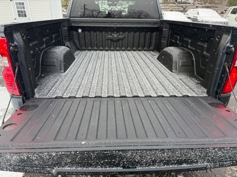 Used 2020 Chevrolet Silverado 1500 LT w/ All-Star Edition image 18