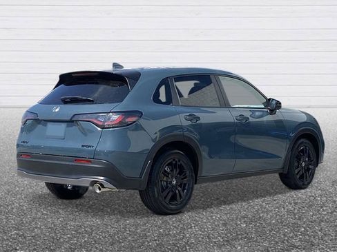 New 2027 Honda HR-V Sport image 4