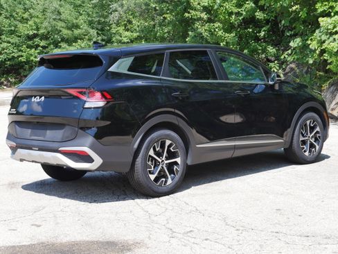 Certified 2024 Kia Sportage EX FWD image 7