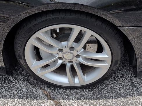 Used 2013 Mercedes-Benz SL 550 image 25