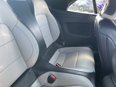 Used 2024 Ford Mustang Premium RWD image 27