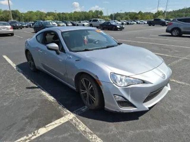 Used 2015 Scion FR-S RWD image 1