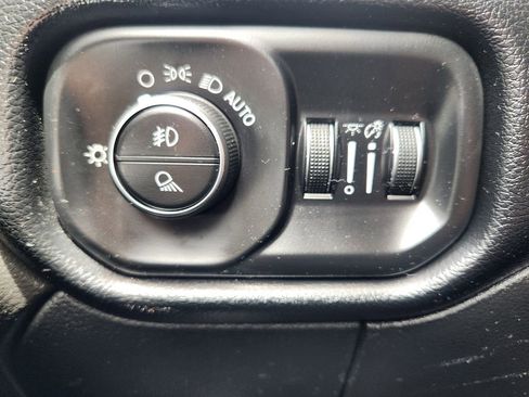 Used 2020 RAM 2500 Power Wagon AWD/4WD image 21