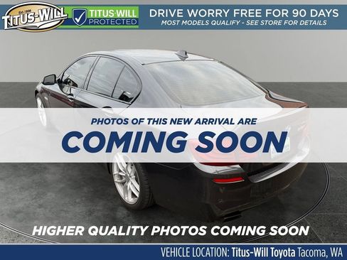 Used 2012 BMW 550i Sedan RWD image 3