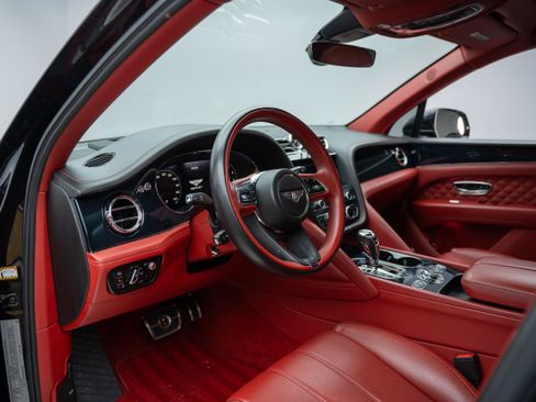 Used 2021 Bentley Bentayga w/ First Edition Specification AWD/4WD image 54