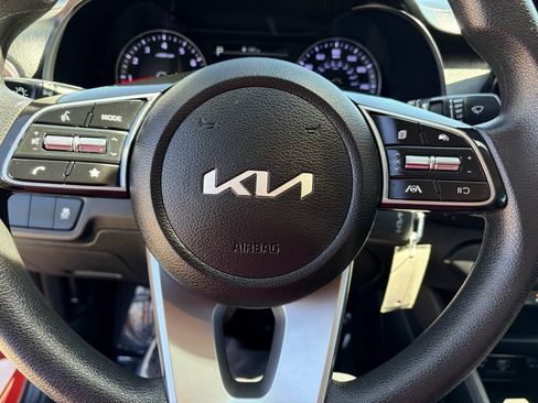 Used 2023 Kia Forte LXS FWD image 19