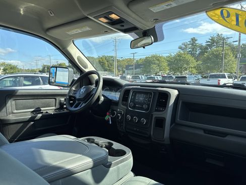 Used 2019 RAM 1500 Express image 16