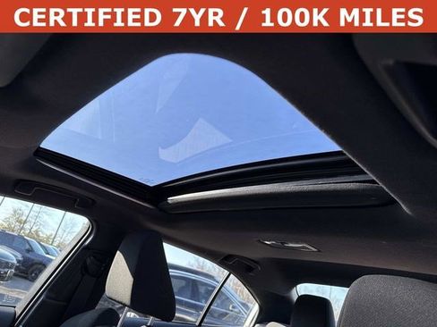 Used 2021 Toyota Corolla SE image 16