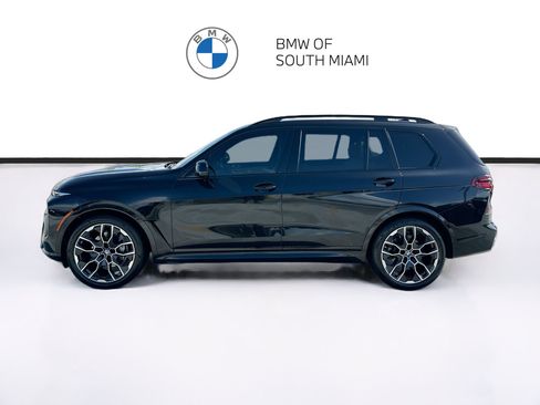 Used 2024 BMW X7 xDrive40i w/ Executive Package AWD/4WD image 4