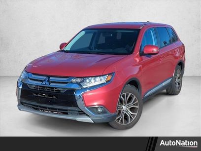 Used 2017 Mitsubishi Outlander SE
