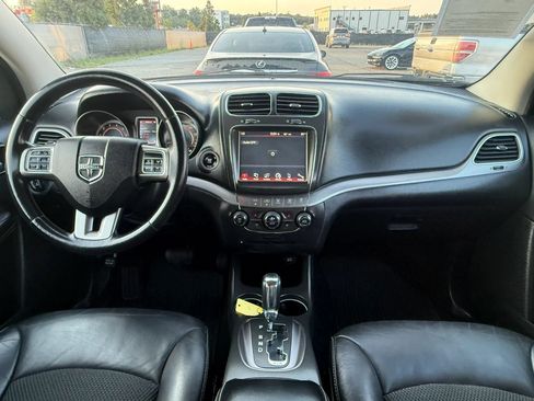 Used 2016 Dodge Journey Crossroad w/ Popular Equipment Group AWD/4WD image 3