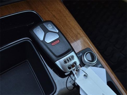 Used 2023 Audi Q5 2.0T Premium Plus w/ Premium Plus Package image 32