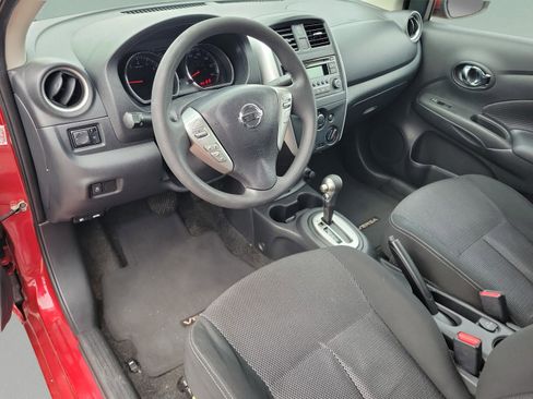 Used 2017 Nissan Versa SV image 20
