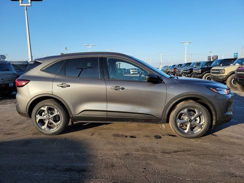 New 2026 Ford Escape ST-Line w/ Tech Pack #1 image 3