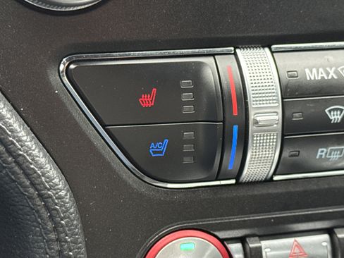 Used 2022 Ford Mustang GT Premium w/ Black Accent Package image 21