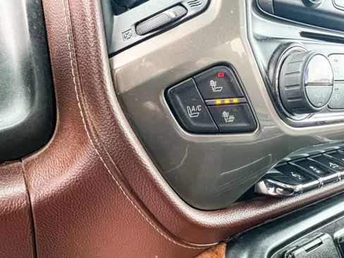 Used 2015 Chevrolet Silverado 2500 High Country w/ Duramax Plus Package image 21