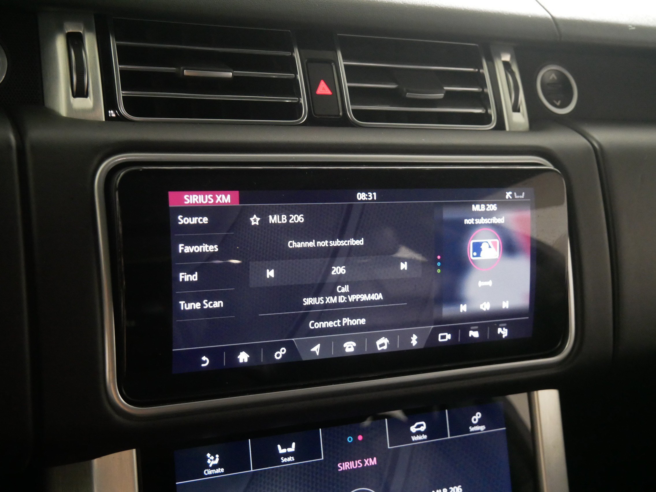 Used 2020 Land Rover Range Rover HSE AWD/4WD image 22