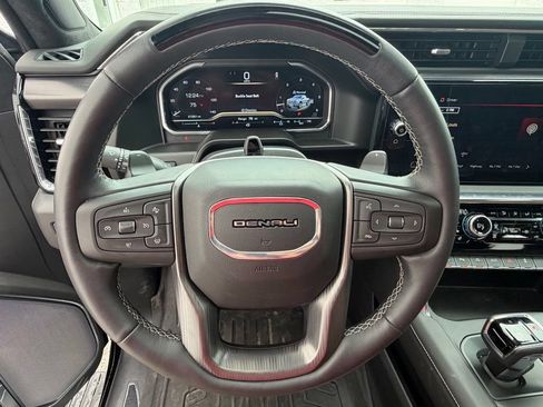 Used 2025 GMC Sierra 1500 Denali Ultimate AWD/4WD image 22