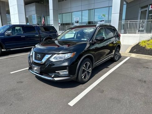 Used 2018 Nissan Rogue SL AWD/4WD image 5