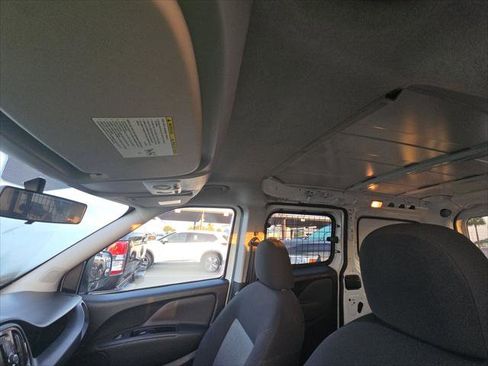 Used 2021 RAM ProMaster City Tradesman SLT w/ Window Group 05 FWD image 22