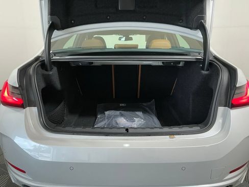 Certified 2025 BMW 330i Sedan w/ Premium Package RWD image 29