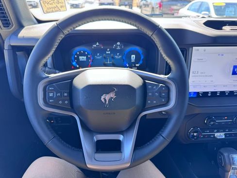 New 2026 Ford Bronco Badlands AWD/4WD image 11