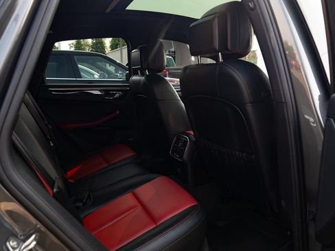 Used 2017 Porsche Macan S AWD/4WD image 24