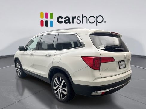Used 2018 Honda Pilot Elite image 3